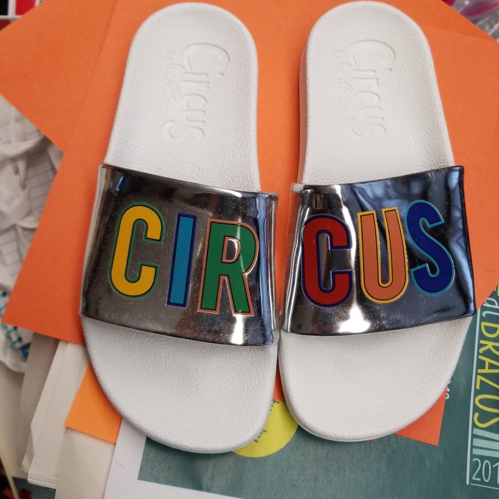 Sam Elderman Circus 5M